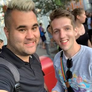 Meet your Posher, Derek